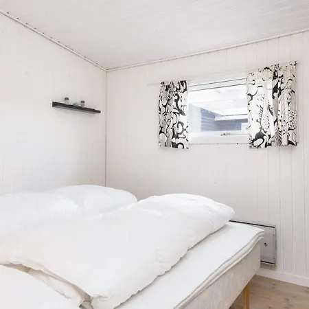 Two-bedroom In Borkop 8 Semesterbostad *