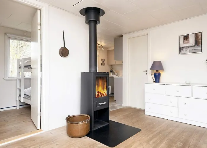 Two-bedroom In Borkop 8 بيت للعطل *